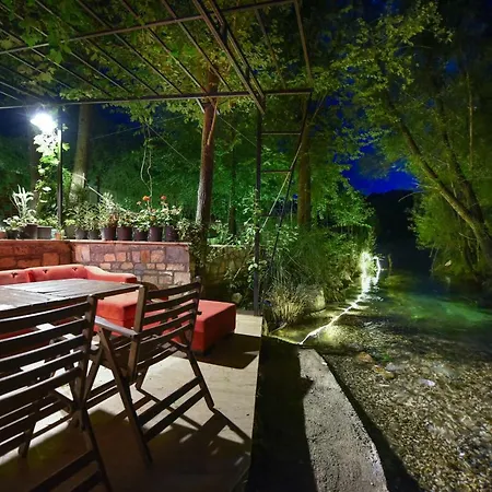 Garden Life Gocek מלון מוגלה